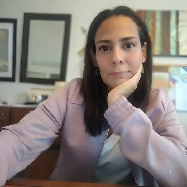 Terapeuta-Humanista-Teresa-Salazar